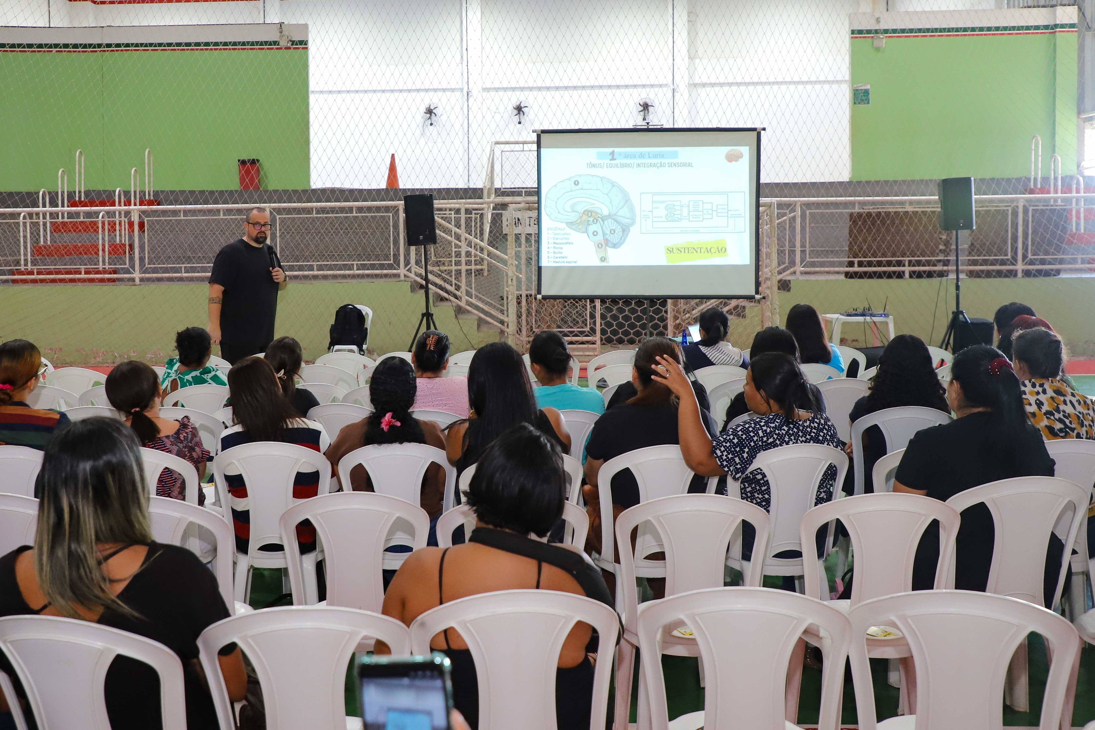 Rede Municipal de Várzea Grande amplia formação do Projeto Cultivar para fortalecer práticas pedagógicas