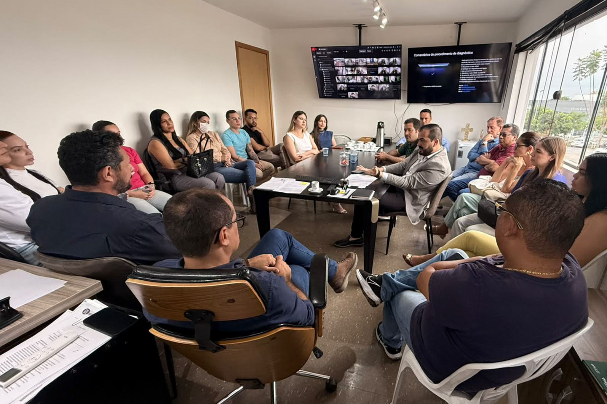 Saúde de VG reúne médicos do Mais Médicos para alinhar atendimentos e fortalecer Atenção Primária