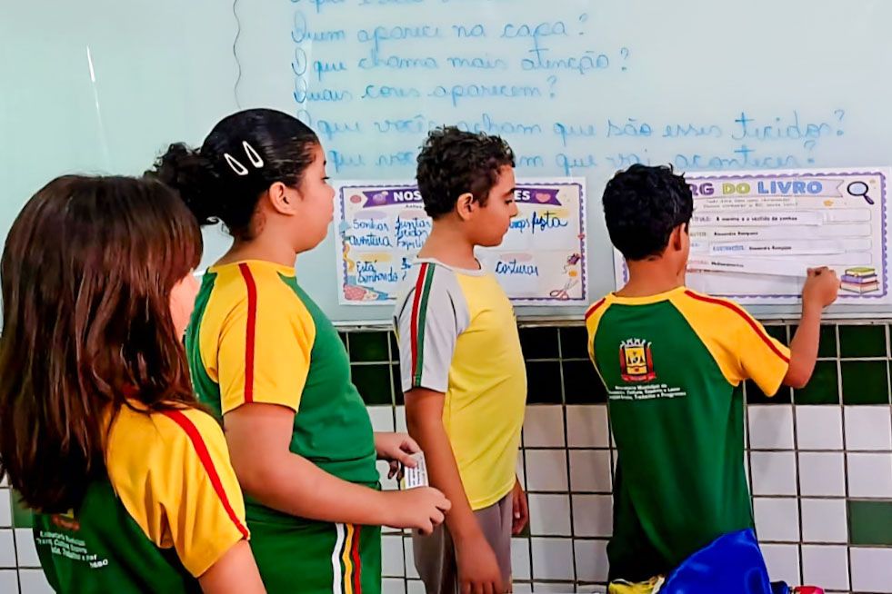 Alunos da EMEB Ângela Jardim Botelho transformam sonhos em histórias por meio da leitura
