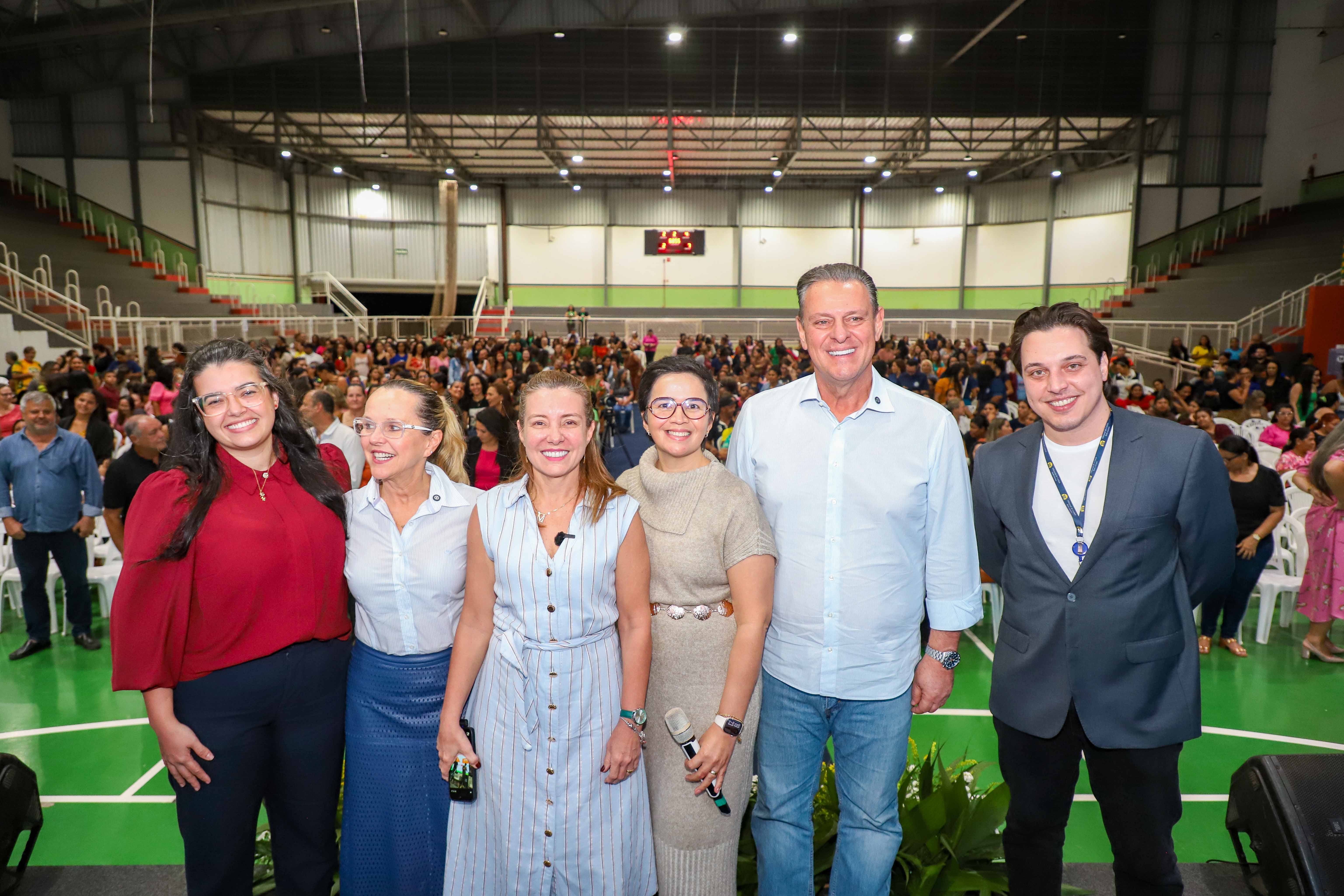 Educação encerra semestre letivo com palestra sobre saúde mental e uso consciente das telas