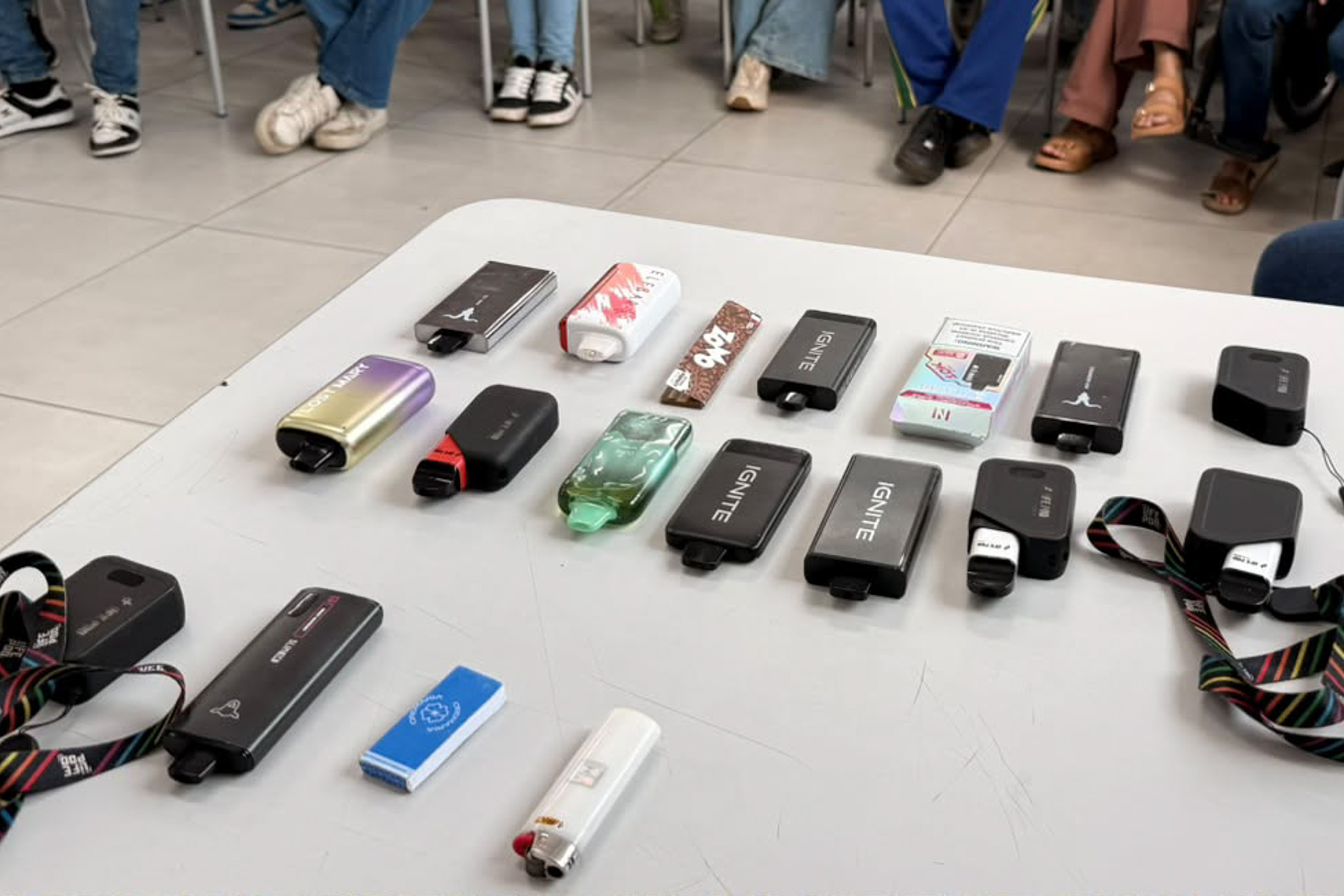 Palestra leva alerta sobre riscos do cigarro eletrônico a estudantes